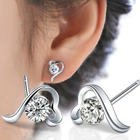 Other - Beautiful 14k White Gold Over Silver Diamond Heart Stud Earrings